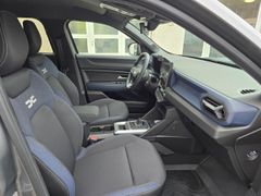 Fahrzeugabbildung Duster III Hybrid 140 Journey 1.6 E-TECH EU6e