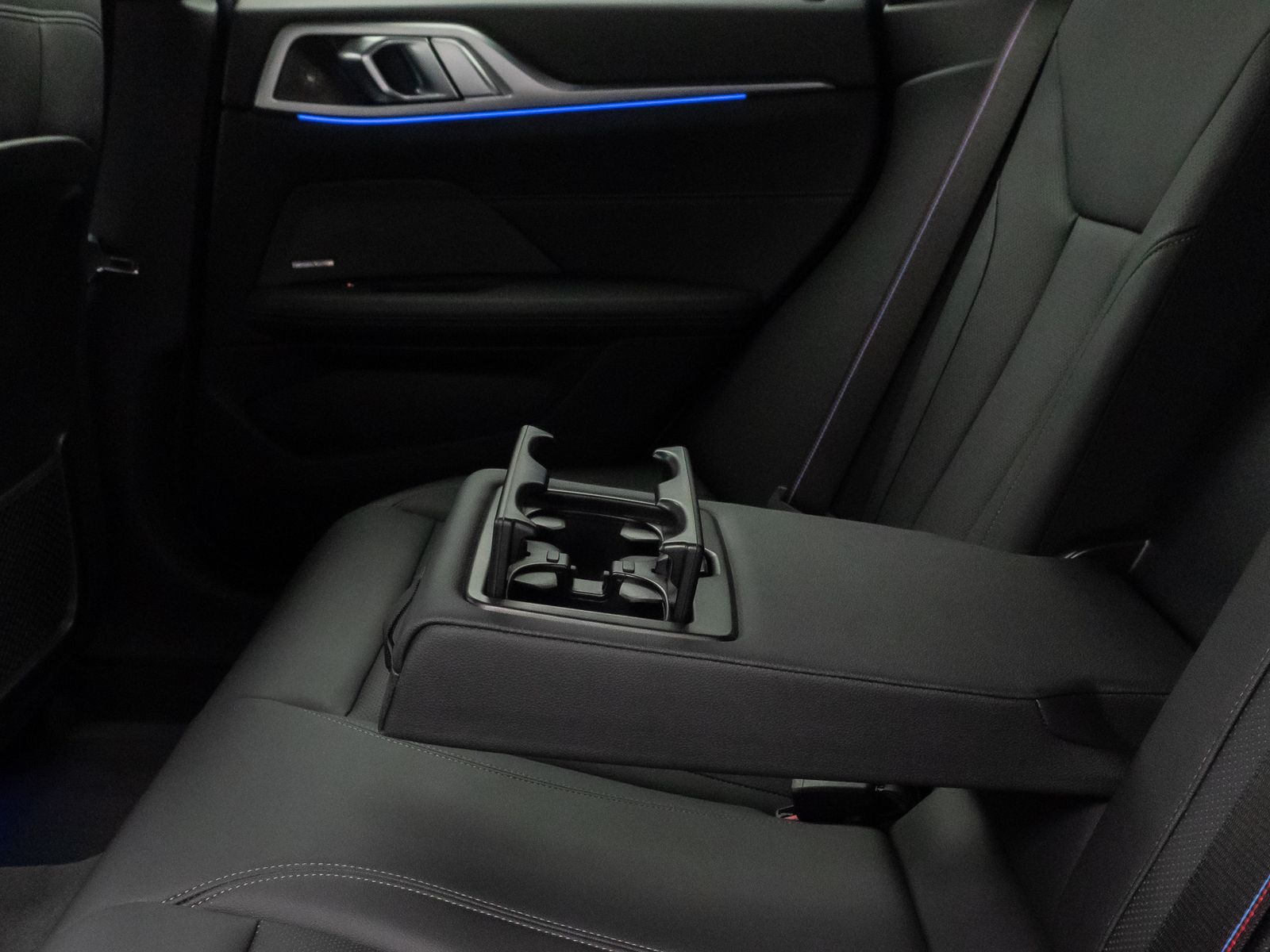 Fahrzeugabbildung BMW 420 Gran Coupé xD M SportPro Kamera DAB H/K 19Zl