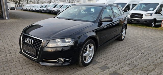 Audi A3 Sportback 1.6 TDI Attraction