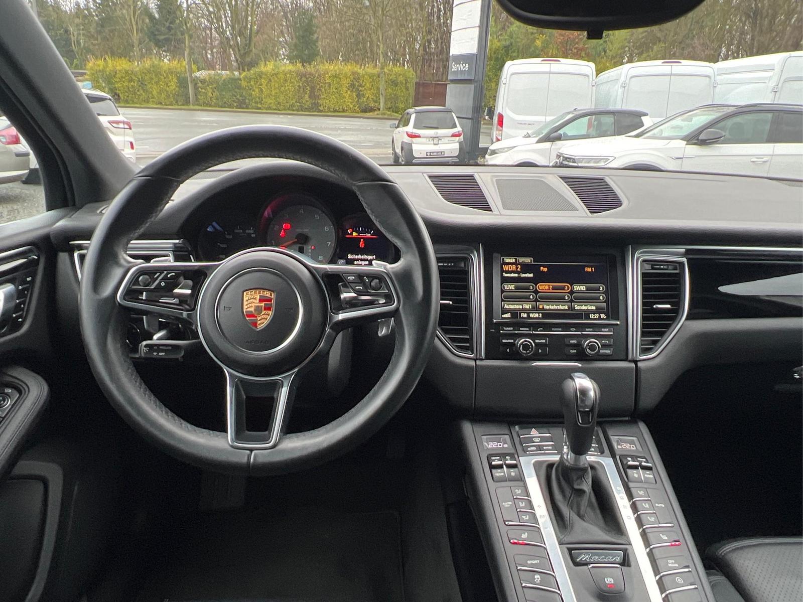 Porsche PCM