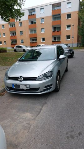 Volkswagen Golf 7  1.2