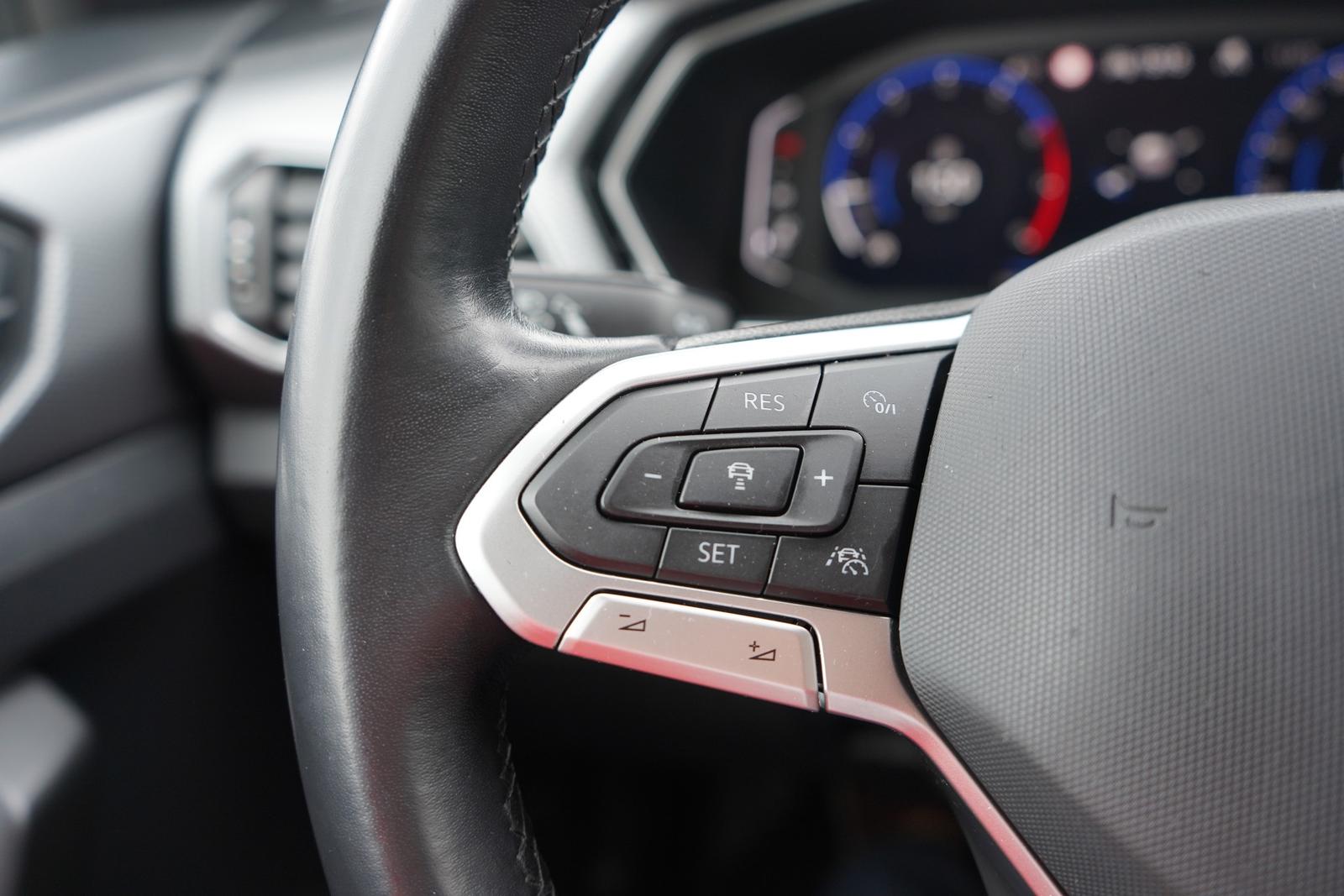 Volkswagen T-Cross 1.0 Active App Connect Virtual Cockpit, миниатюра 24