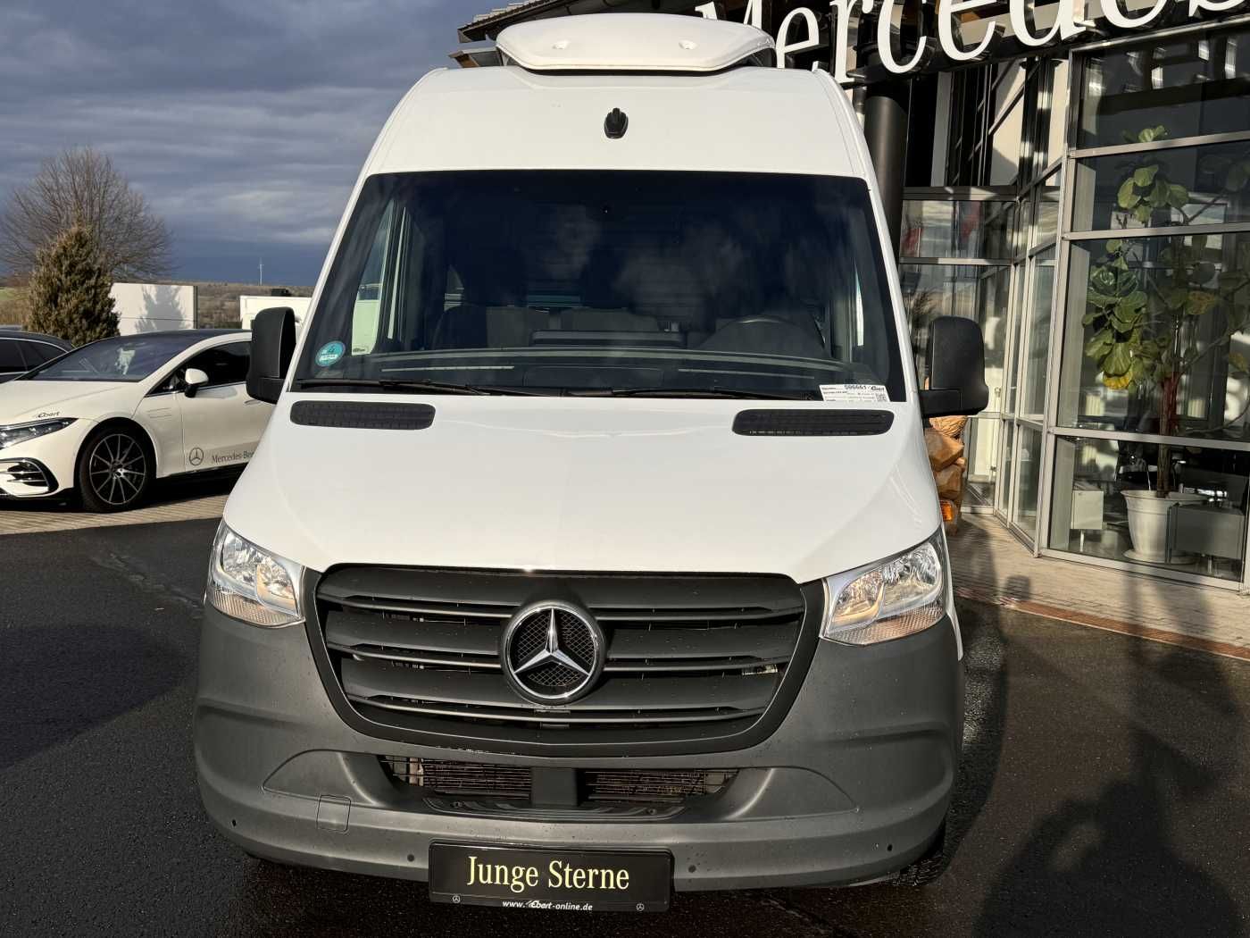 Fahrzeugabbildung Mercedes-Benz Sprinter 317 CDI Frischdienst Fahr/Standkühl