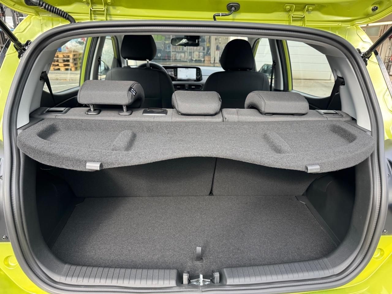 Fahrzeugabbildung Hyundai i10 Trend Komfortpaket *KLIMA*NAVI*RADIO*KAMERA*