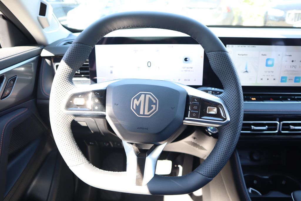Fahrzeugabbildung MG HS PHEV Luxury+ACC+Leder+Navi+SOFORT!