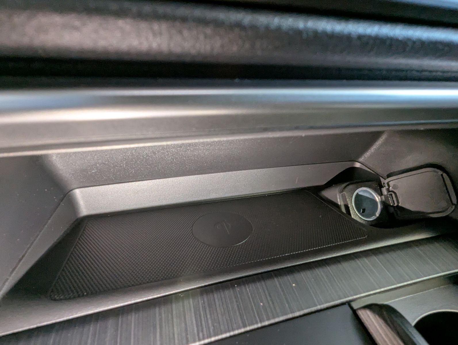 Fahrzeugabbildung Mazda CX-80 3.3L E-SKYACTIV D 254 HOMURA+ 6-Sitze Pano