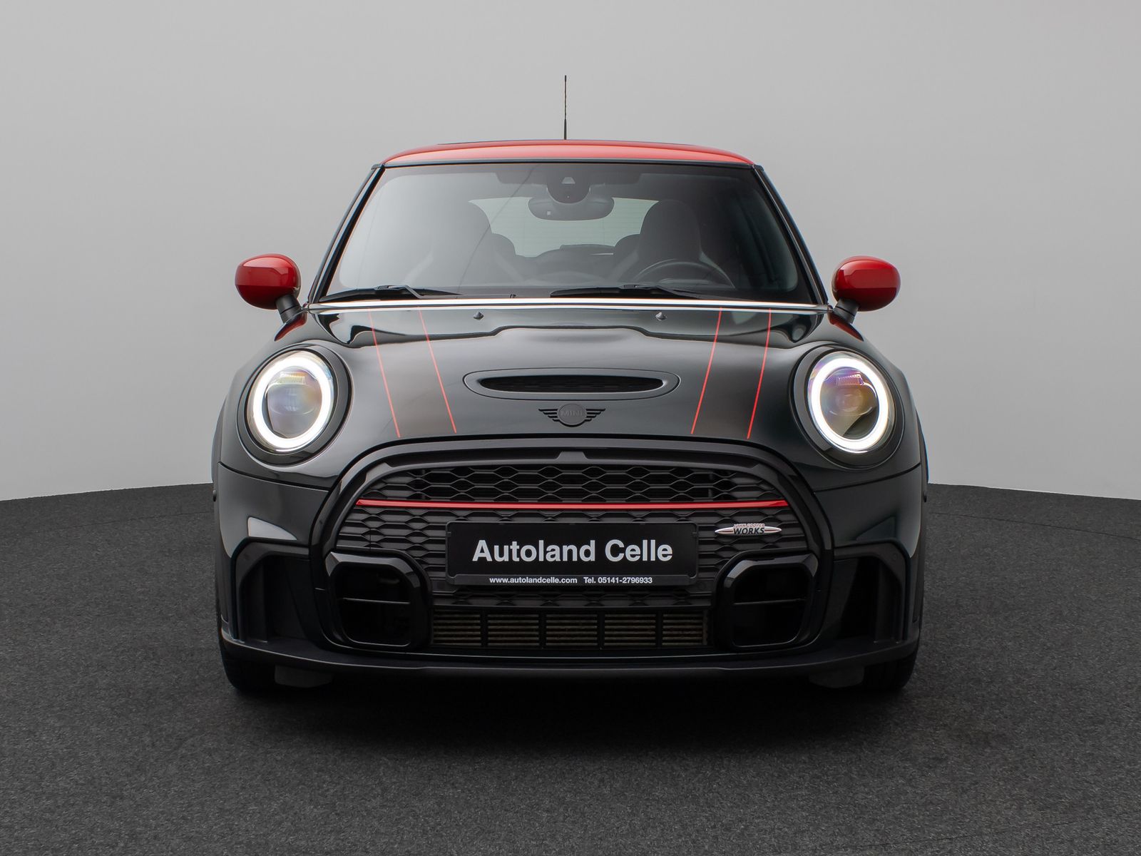 Fahrzeugabbildung MINI John Cooper Works Panorama Kamera HUD DAB Sport