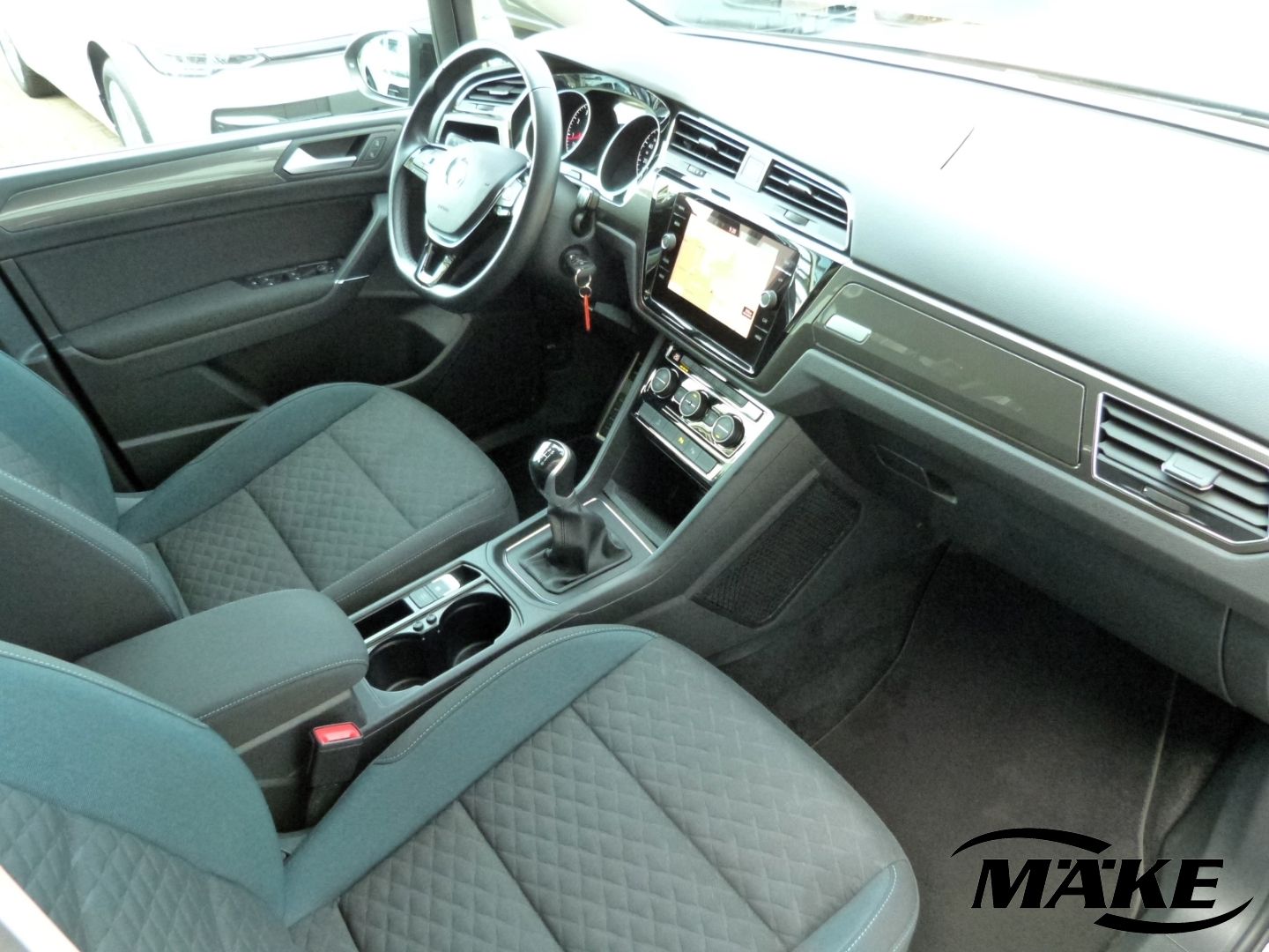Touran 1.5 TSI IQ.DRIVE, ACC, LED, Navi, 4*SHZ,