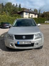 Suzuki Grand Vitara 1.9 DDiS Club Family Club Family - Suzuki Grand Vitara Club mit Diesel-Antrieb