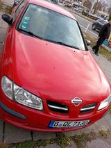 Nissan Almera - gebrauchte Nissan Almera aus dem Jahr 2000