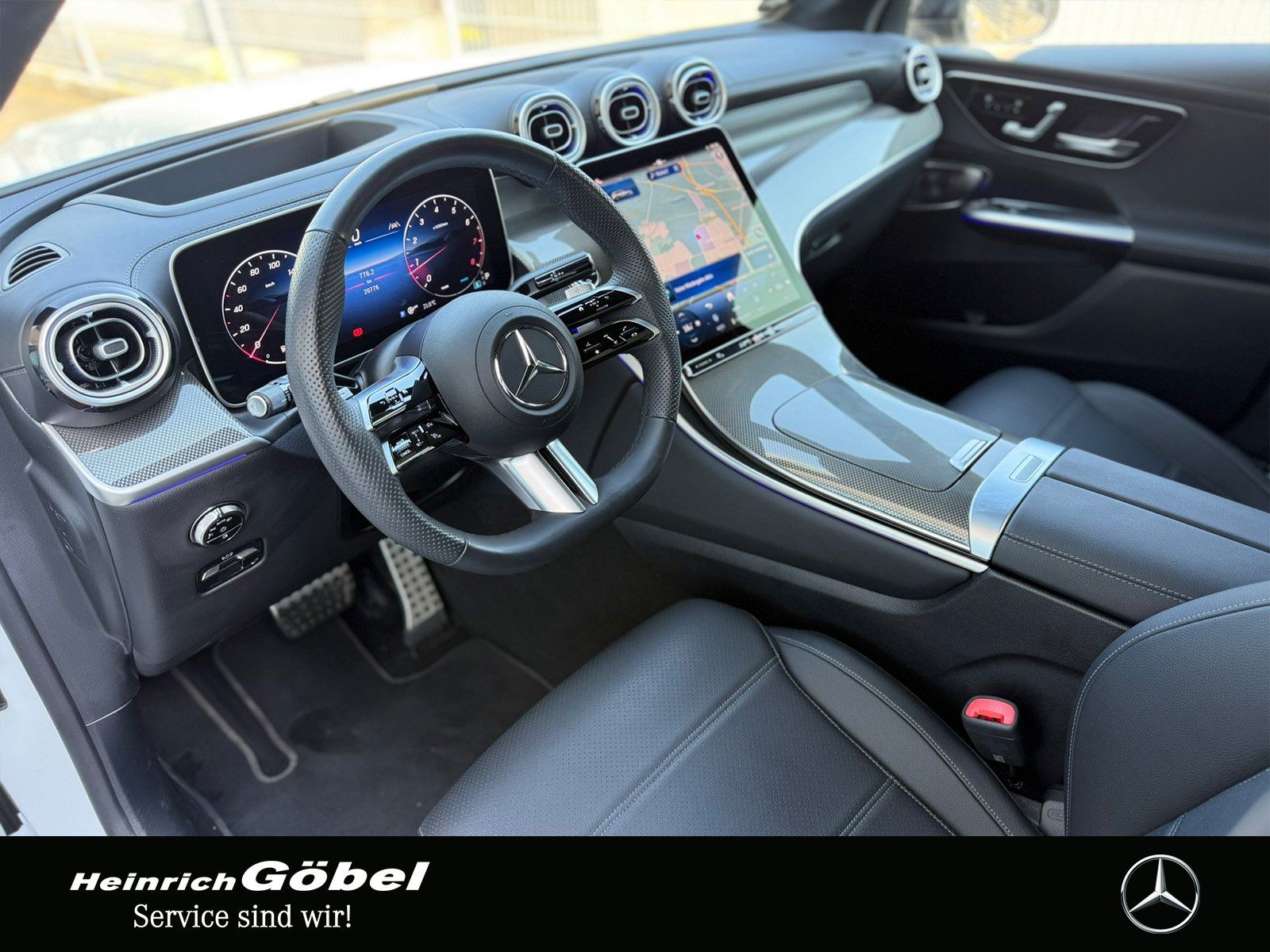 Fahrzeugabbildung Mercedes-Benz GLC 300 AMG*FULL*HEAD-UP*BURMESTER*AHK*SITZKLIMA