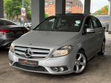 Mercedes-Benz B 200*NAVI*KAMERA*PANORAMA*GARANTIE* - Mercedes-Benz B 200 Gebrauchtwagen in Düsseldorf