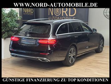 Mercedes E 200 - 11