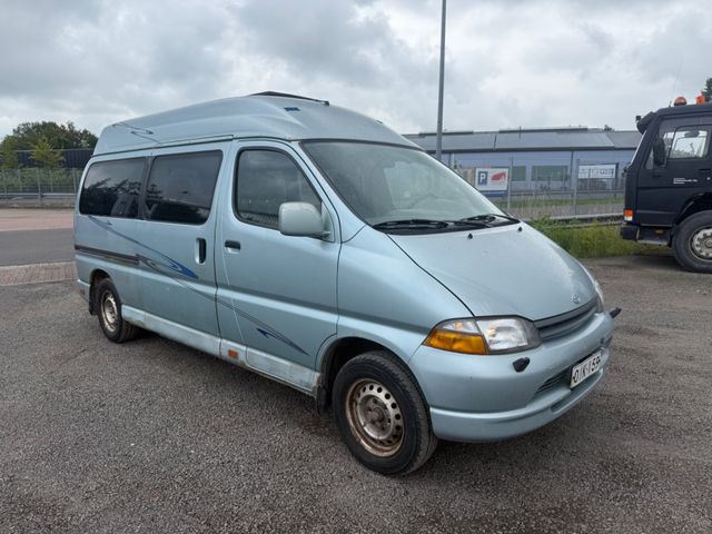 Toyota Hiace long bus with seats 12-+1 person