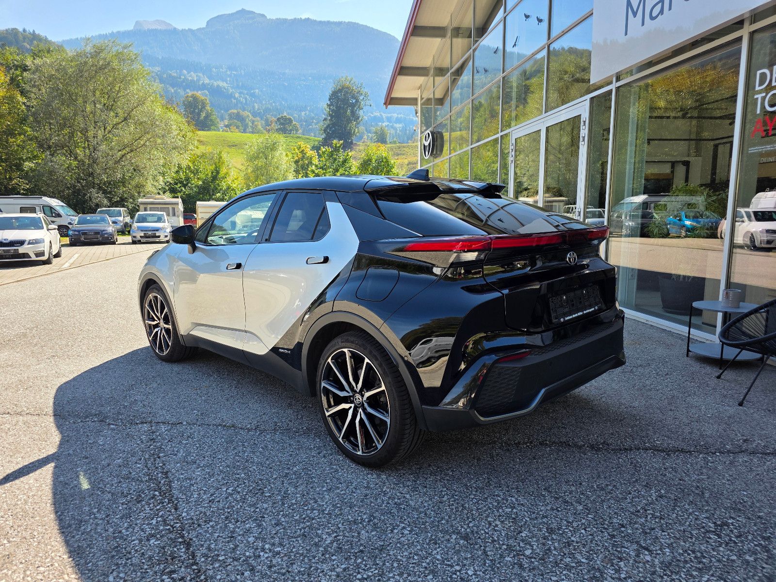 Toyota C-HR Hybrid AWD GR Sport Premiere foto 2