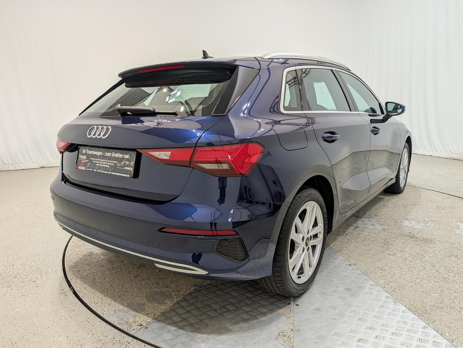 Audi A3 SPORTBACK advanced 1.0 30 TFSI S tronic Alu 1, миниатюра 4