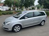 Opel Zafira 1.9 CDTI Edition 110kW Edition - Opel Zafira aus 2005 mit Diesel-Antrieb