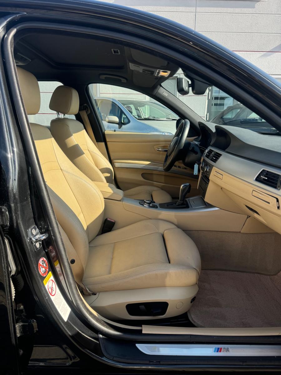 BMW 325i 218CH M SPORT