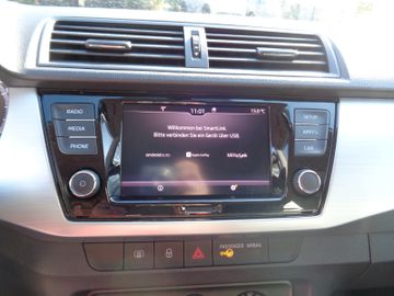 Bild 16 Skoda Fabia Combi Ambition 1.0TSI DSG PDC SML DAB TEMP