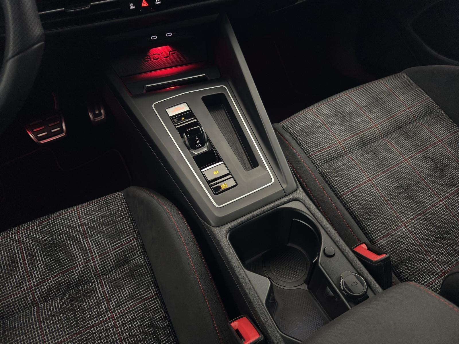Volkswagen Golf VIII Lim. GTI *MatrixLED*DCC*ACC*Alcantara*, миниатюра 22