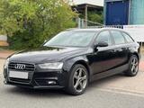 Audi A4 B8 2.0TDi Facelift Navigation/Euro... - Audi A4 aus 2012: Facelift