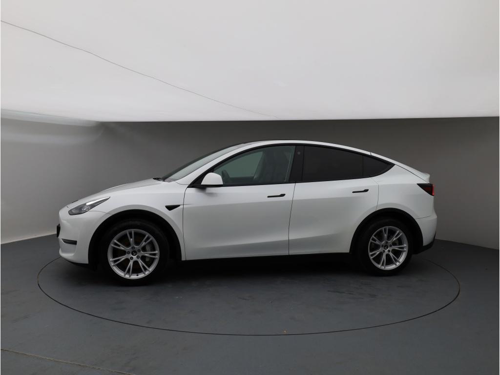 Tesla Model Y Dual AWD Pano 4xSHZ HD Kamera