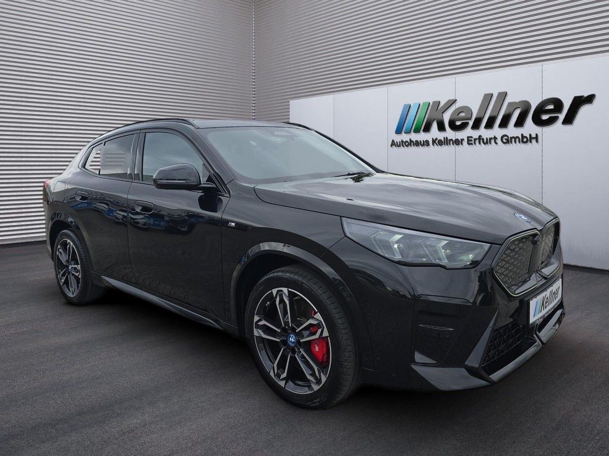 BMW iX2 eDrive20 M-Sport PRO+ICONIC+aLED+HUD+ACC+H&K imagem 2