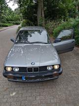 BMW E30 318i Aut. original Km  Oldtimer - BMW 318 aus 1988: 318i