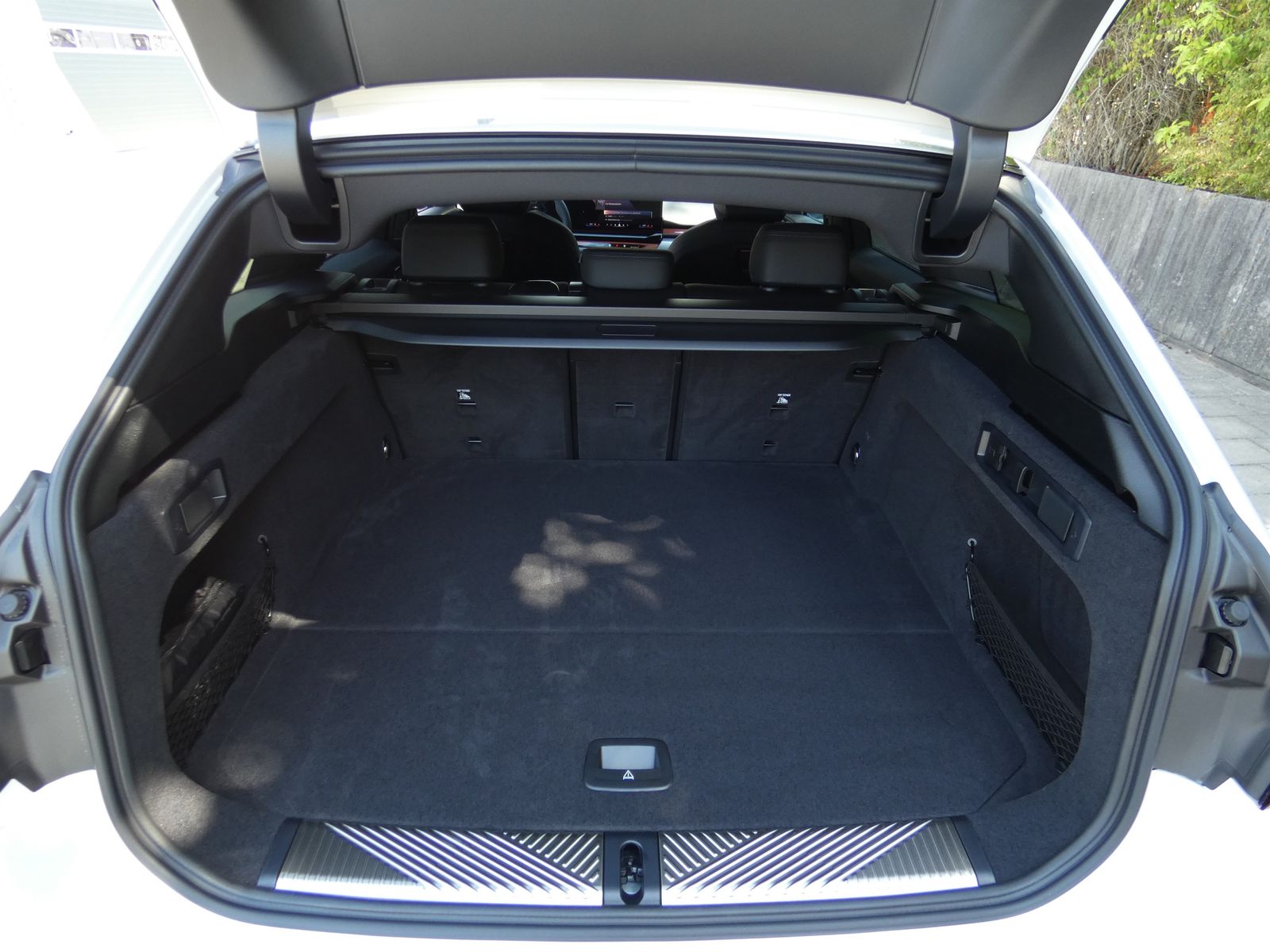 BMW i5 - Bild 24