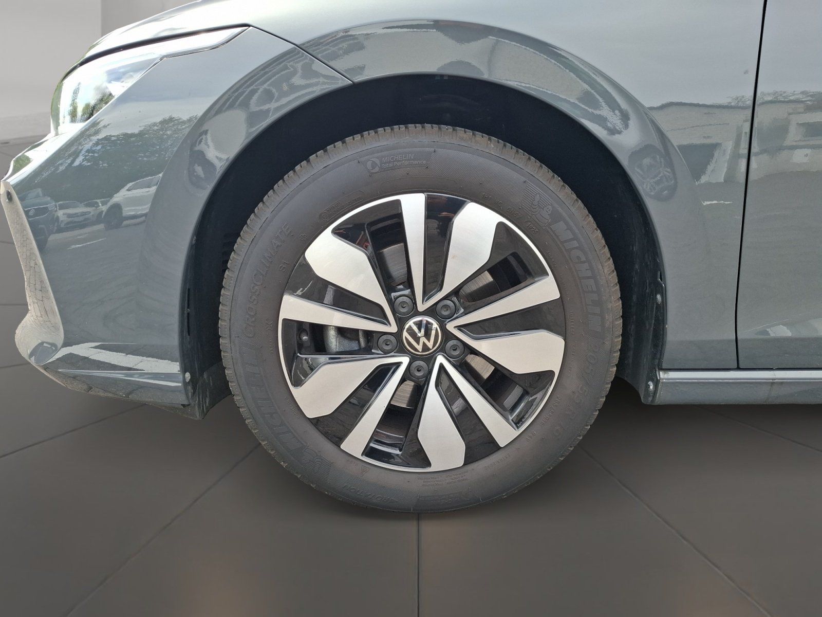 Volkswagen Golf - Bild 7