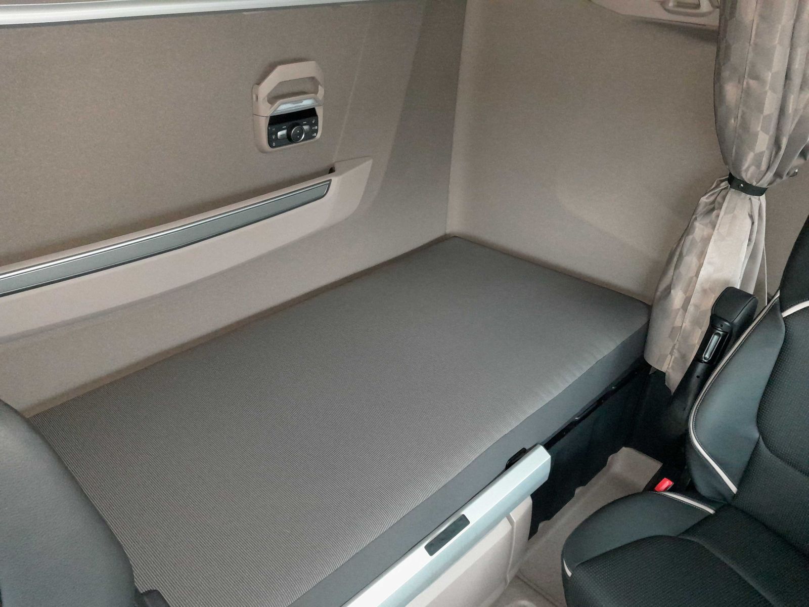 Fahrzeugabbildung DAF XG+ 480 FT