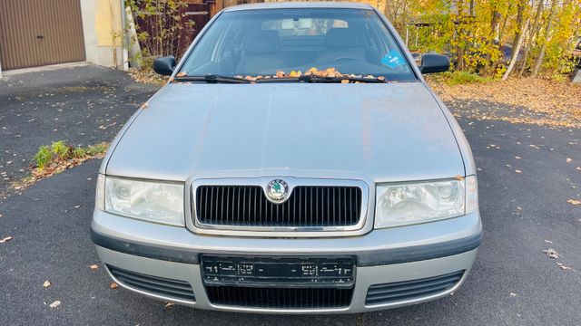 Skoda Octavia Lim. Classic 1,6 L