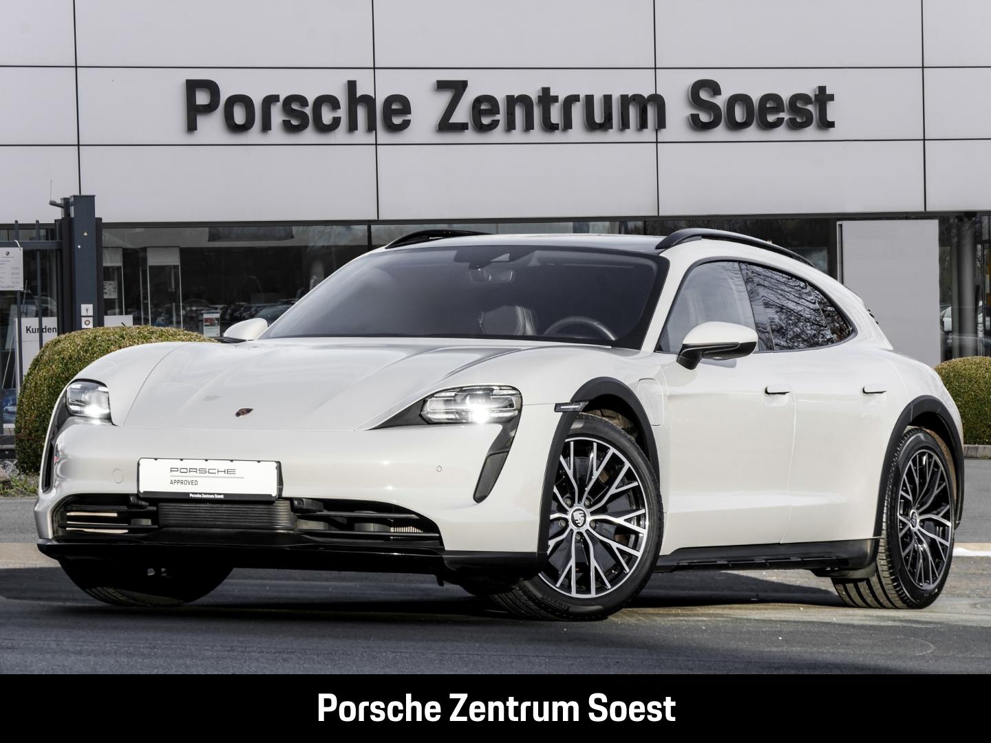 Porsche Taycan 4 Cross Turismo/Wärmepumpe/Panorama/BOSE