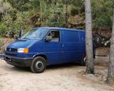 Volkswagen T4 andere - blaue Volkswagen T4 andere