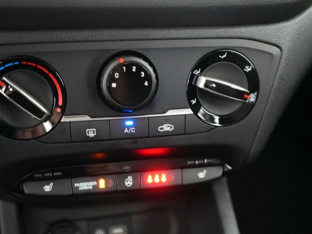 i20 1,2 TREND+BLUETOOTH+KLIMA+SITZ-/LENKRADHEIZU