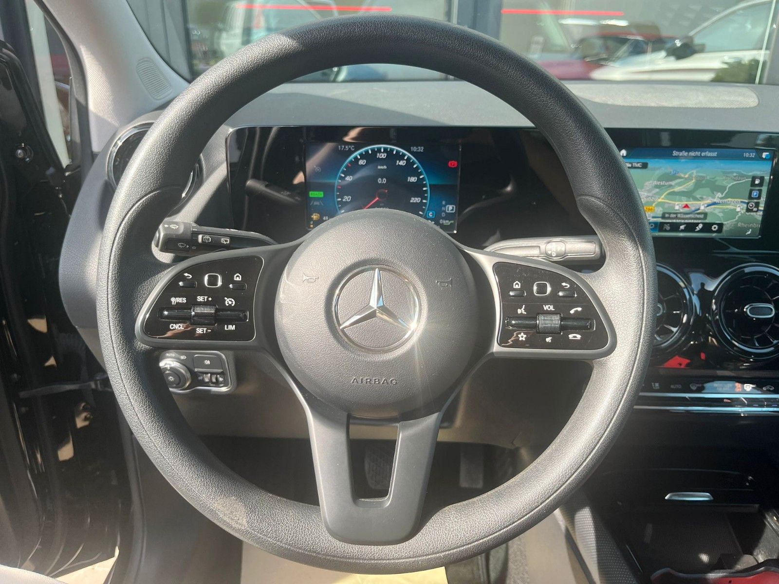 Fahrzeugabbildung Mercedes-Benz B 250 B -Klasse B 250 e