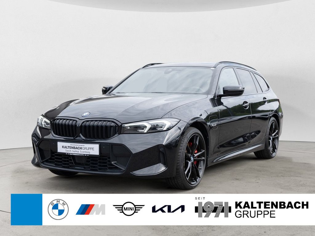 BMW 330e Touring M-Sport Pro FACEL. PANO AHK HUD LED