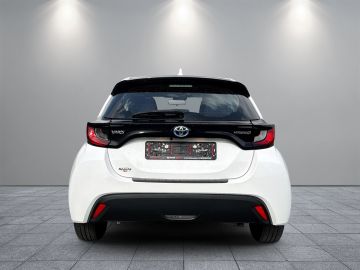 Toyota Yaris - 4