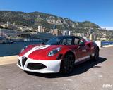 Alfa Romeo 4C Spider Sondermodell Corsa Nr. 17 von 35 - Alfa Romeo 4C mit Benzin-Antrieb