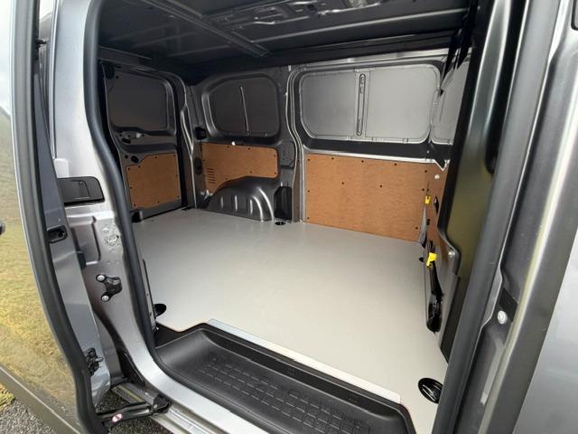 Peugeot Expert Kasten L2 2.0 BlueHDi 145 Dyn. Surround