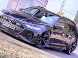 Audi RS6 C8 *EINZELSTÜCK* ( PERFORMACE-700PS MATRIX - gebrauchte Audi RS6 aus dem Jahr 2021