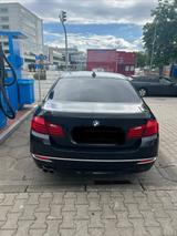 BMW 520d Automatik Modern Line LED Navi AHK - BMW 5er Reihe: Modern Line