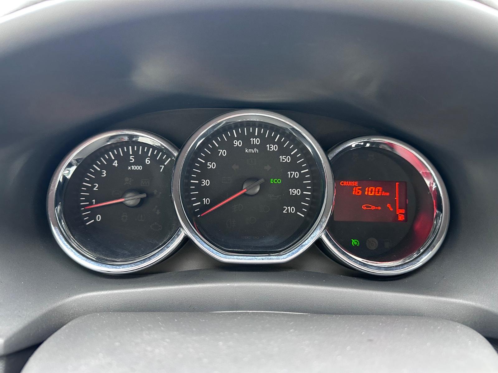 Dacia Logan 2013 — photo 19