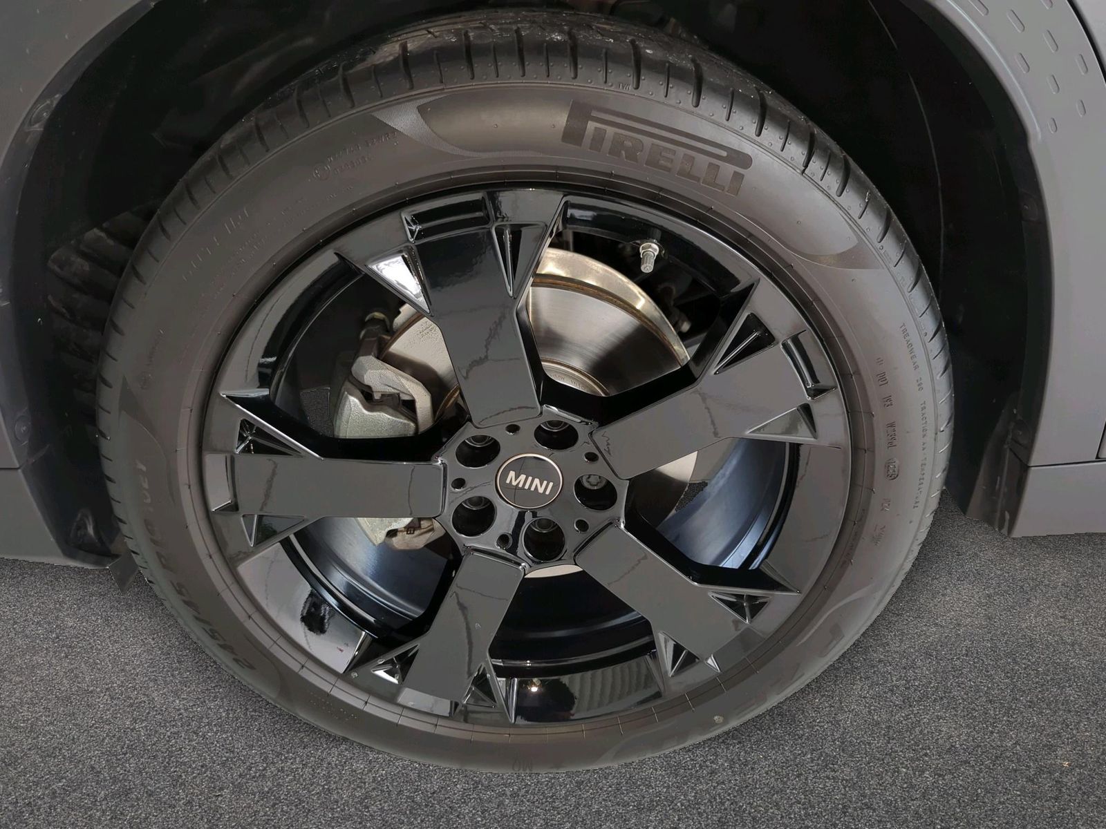 MINI One D Countryman - Bild 15
