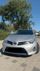 Toyota Auris 2.0 D-4D Diesel  124 PS  Sc... - Toyota Auris mit Diesel-Antrieb: 2.0