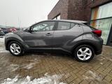 Toyota C-HR Hybrid Flow*AHK*SPUR*NAVI*SHZ*KLIMA* - gebrauchte Toyota C-HR aus dem Jahr 2018