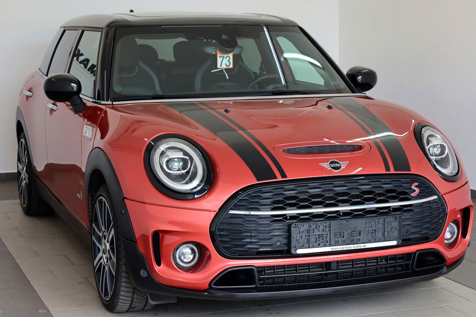 Fahrzeugabbildung MINI Clubman SD Cooper All4 Navi,LED,PanDach,Harman/K