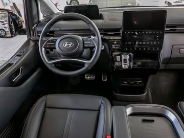 Hyundai Staria Signature Hybrid 2WD 360° Kamera 7-Sitzer