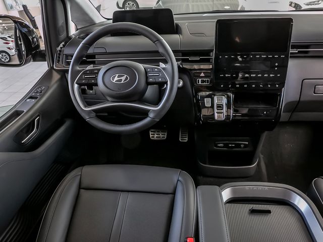 Hyundai Staria Signature Hybrid 2WD 360° Kamera 7-Sitzer