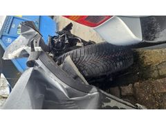 MERCEDES-BENZ GLC 350 d 4Matic AHK-klappbar El. Panodach Navi 